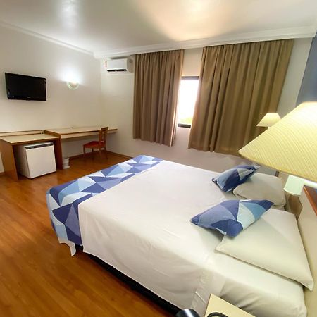 Hotel Dan Inn Sorocaba By Nacional Inn Esterno foto